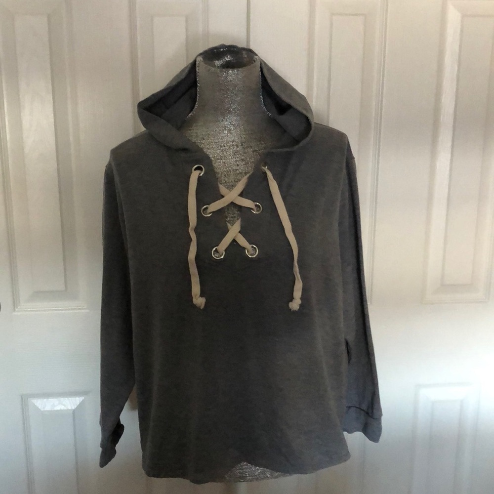 Pull over light sweatshirt